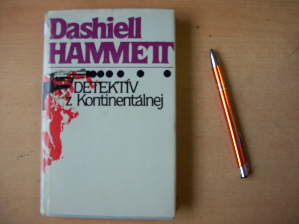 Detektív z kontinentálnej
