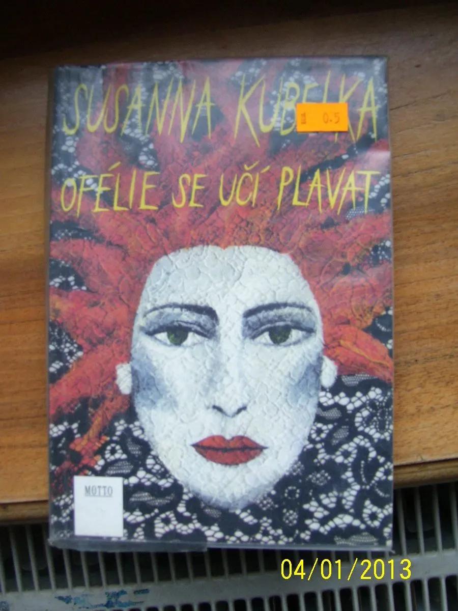 Ofelie se učí plavat