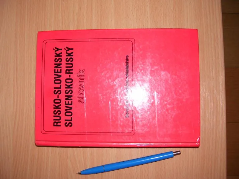 Rusko slovensky slovnik