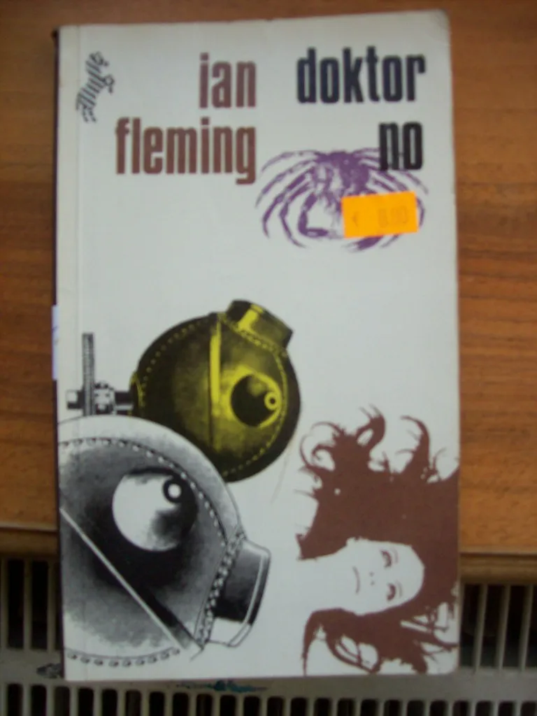 Doktor No, Maltézsky sokol a iné