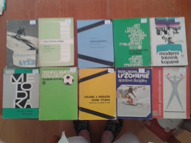 18/5-14 mix Brozury A5- á 1,6€