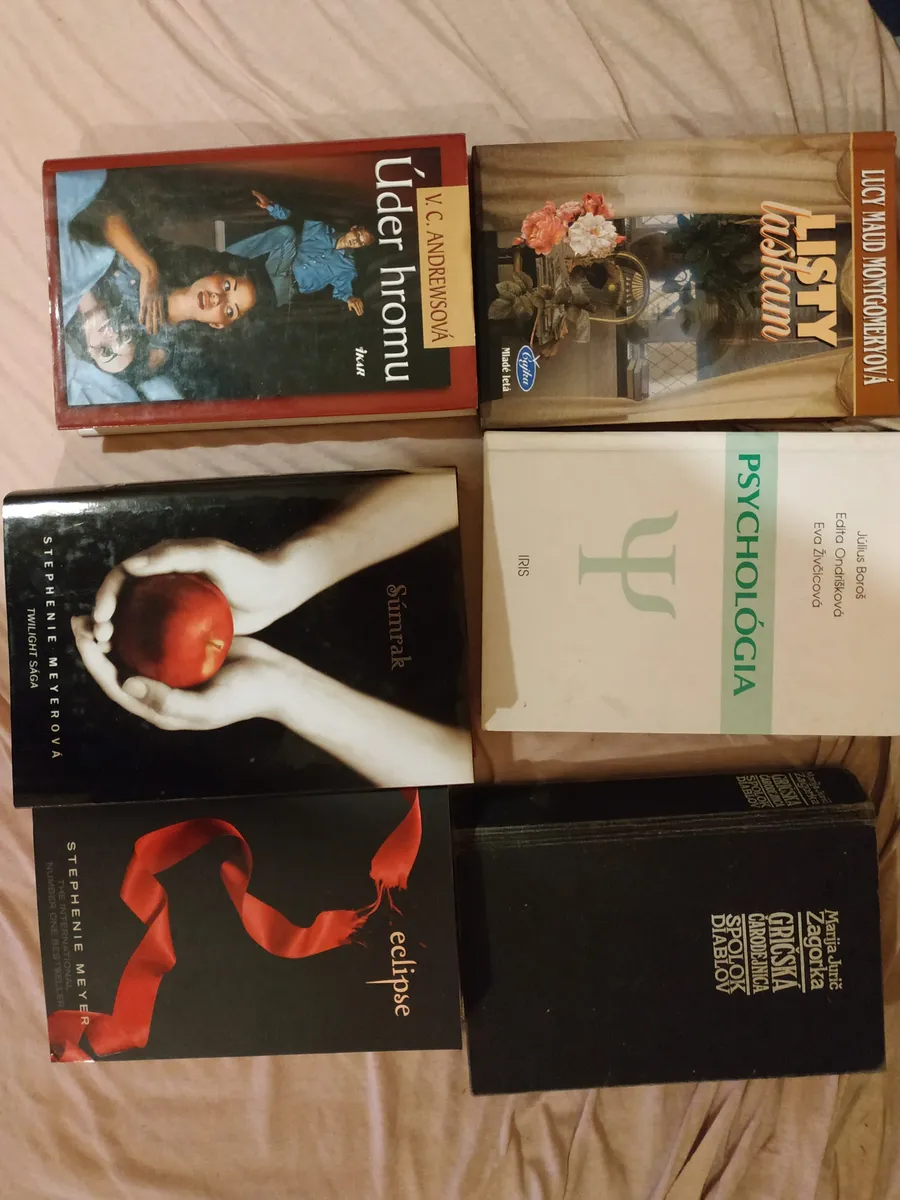 Vydavatelstvo Mlade Leta,Iris,Smena,ikar,Tatran,Atombooks