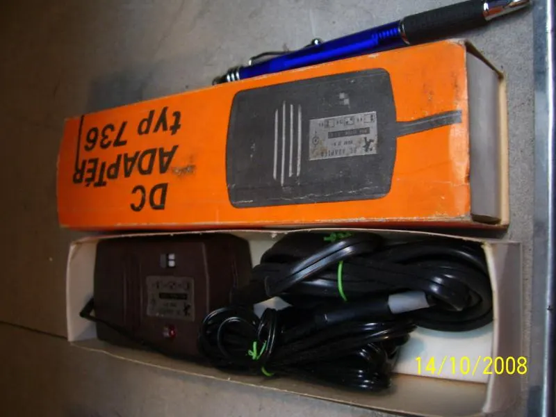 Autoadaptér DC 736