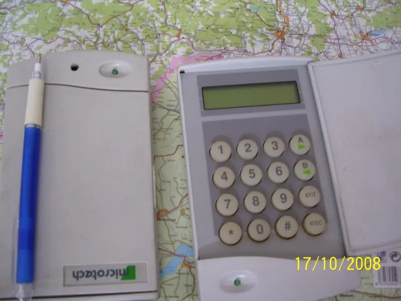 Kódovacia skrinka Microtech