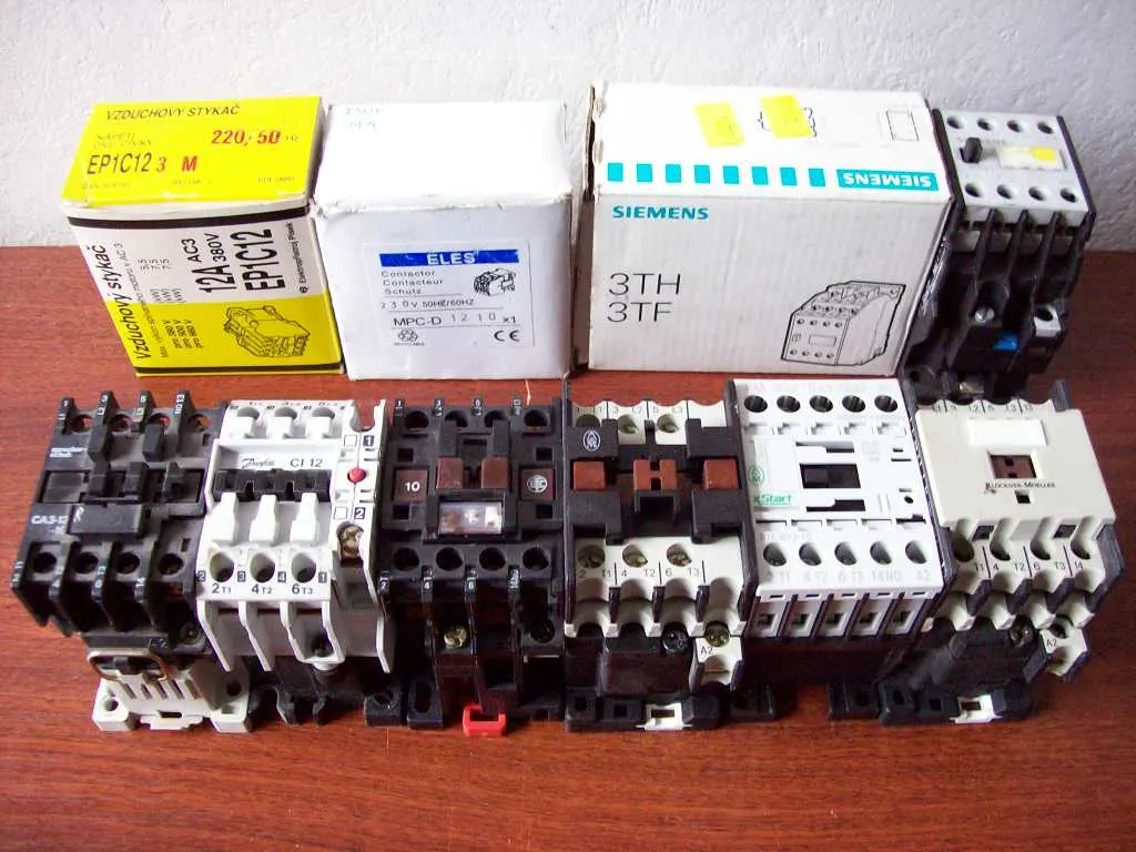 Stykače 220V 12A 5,5kW