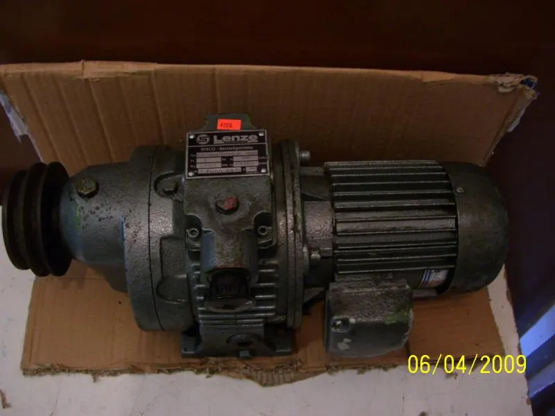 Variátor Lenze AO4-B5A