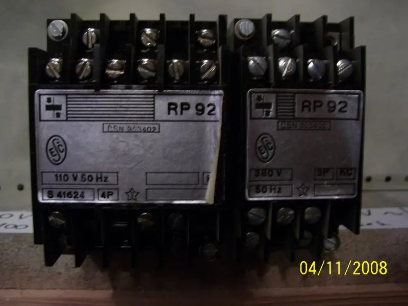 Relé RP92