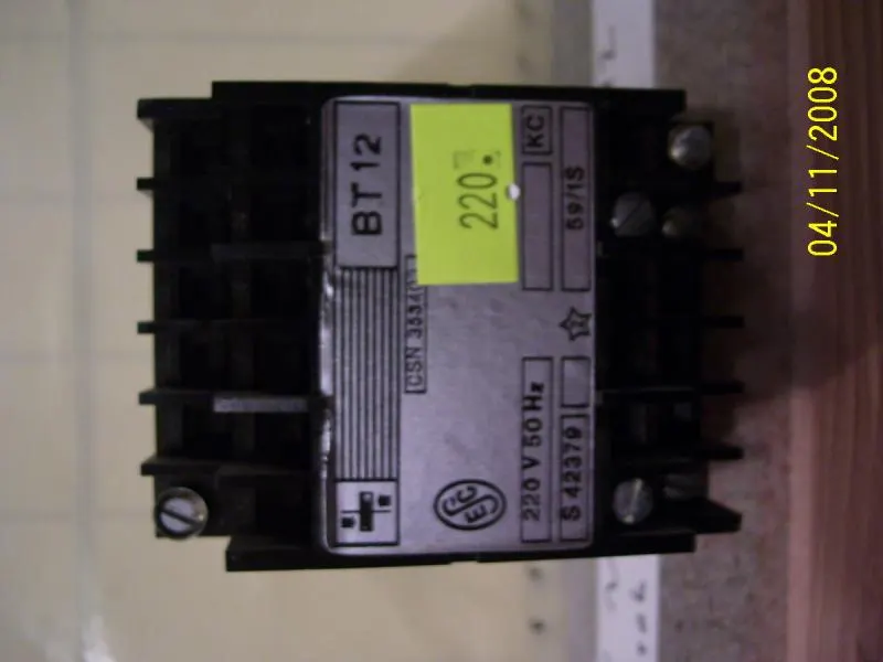Relé BT12