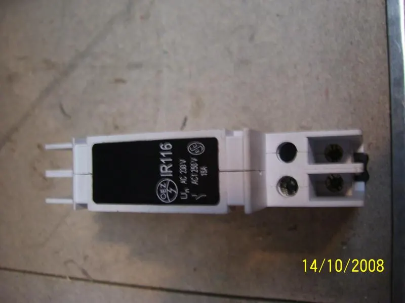 Relé IR116 OEZ 250V/16A