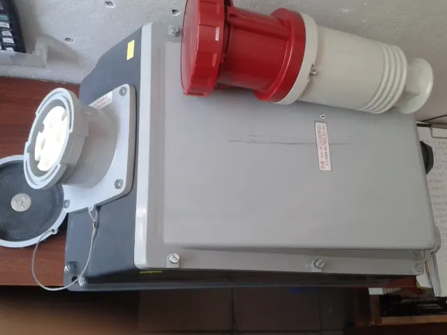 Zásuvky 400V