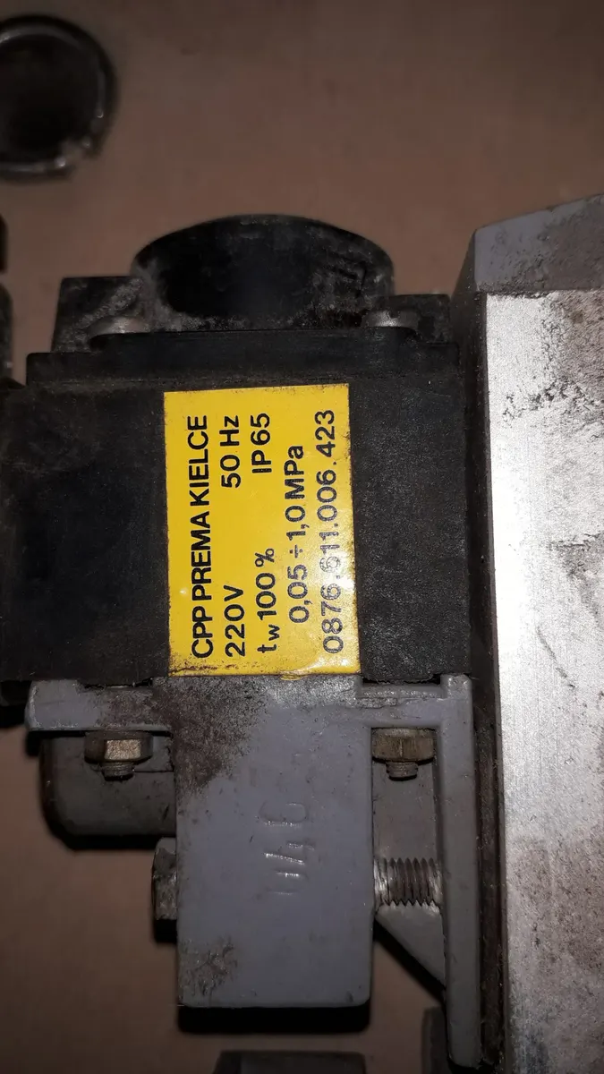 Hydraulické rozvádzače