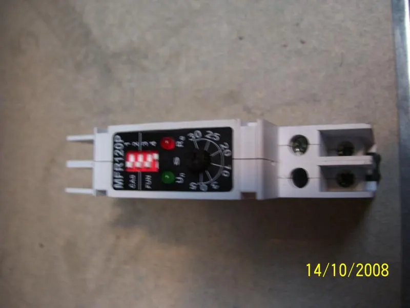 Relé časové MFR 1208
