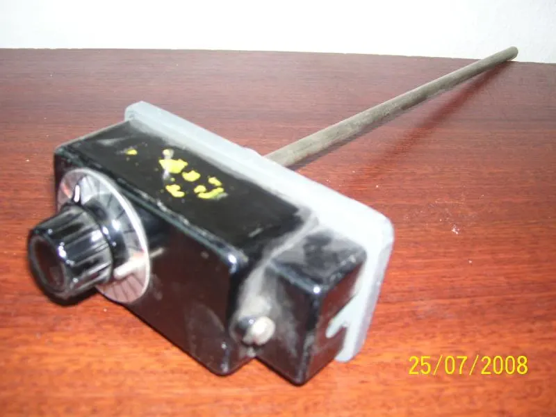 Termostat tyčový
