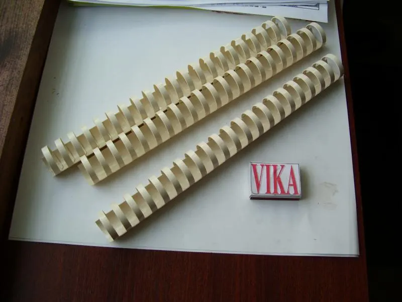 Hrebeňová väzba/ fi29