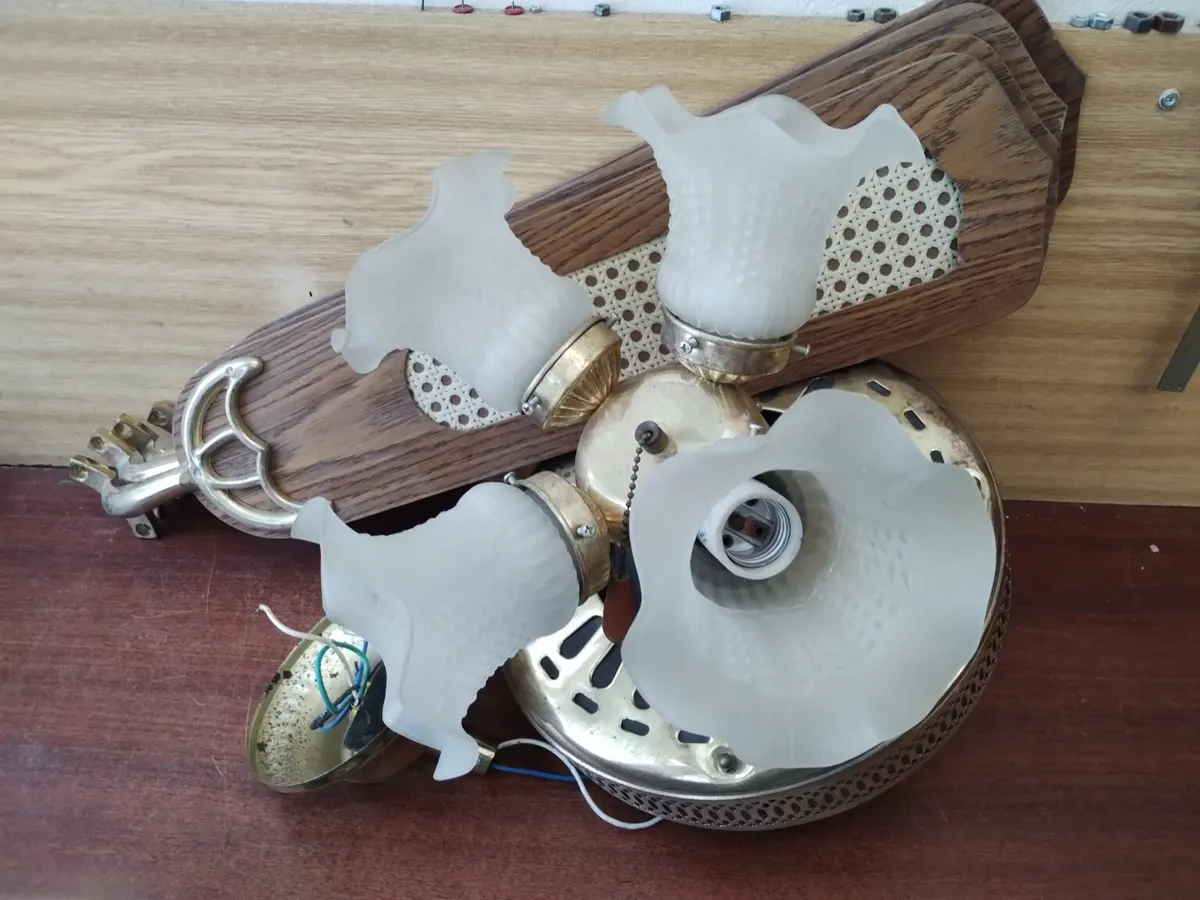 Svietidlo s ventilátorom 70W 4 lopatky ratanová výplň 4xE27 šnúrový vypínač ventilátora retro štýl 24€