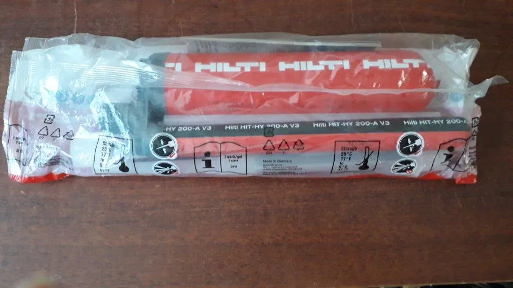 Chemická kotva HILTI HIT-HY 200-A V3 500ml (890g dvojzložková 6ks po 28€! cena na webe je 43€