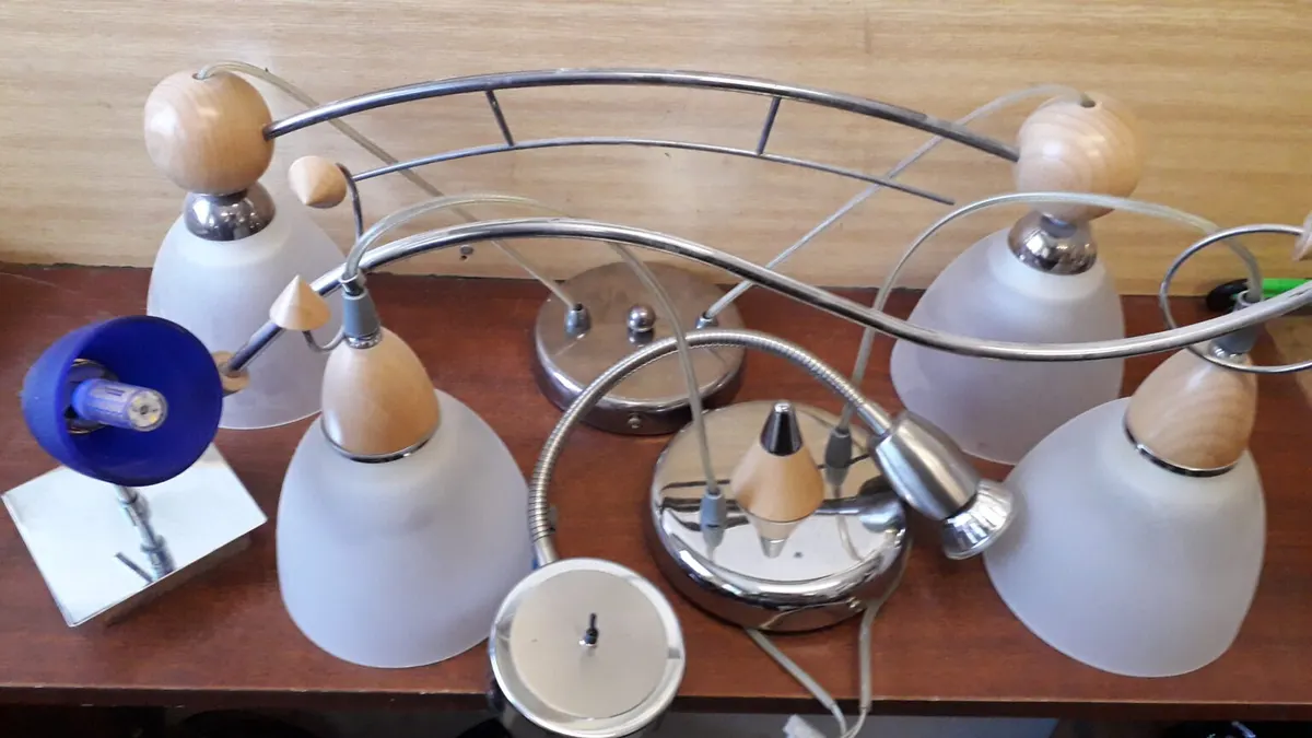 Stropné a nástenné lampy