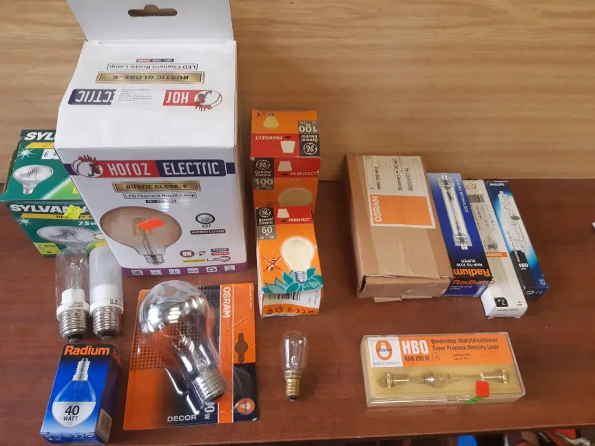 Svetelné zdroje špeciálne na 230V: