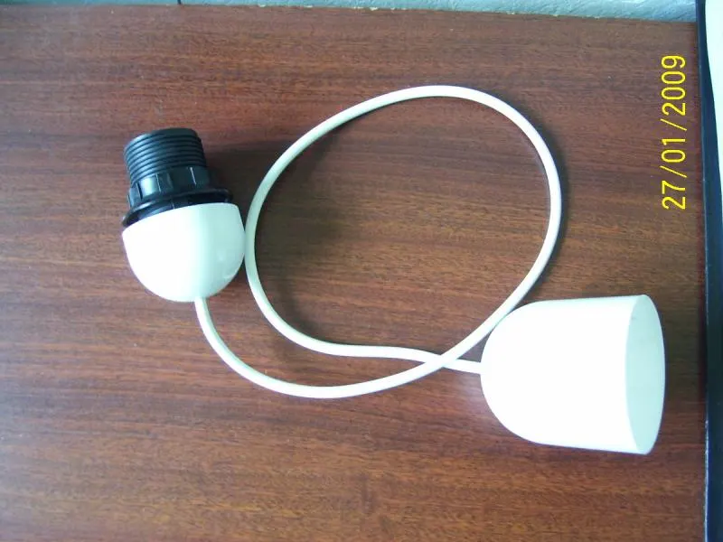 Lampa stropná(záves)