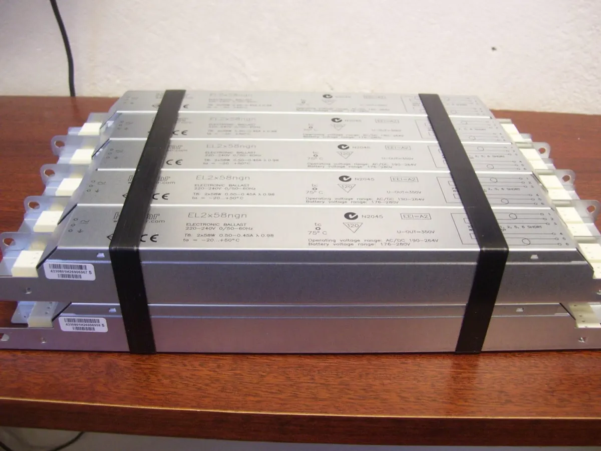 Predradník elektronický Helvar