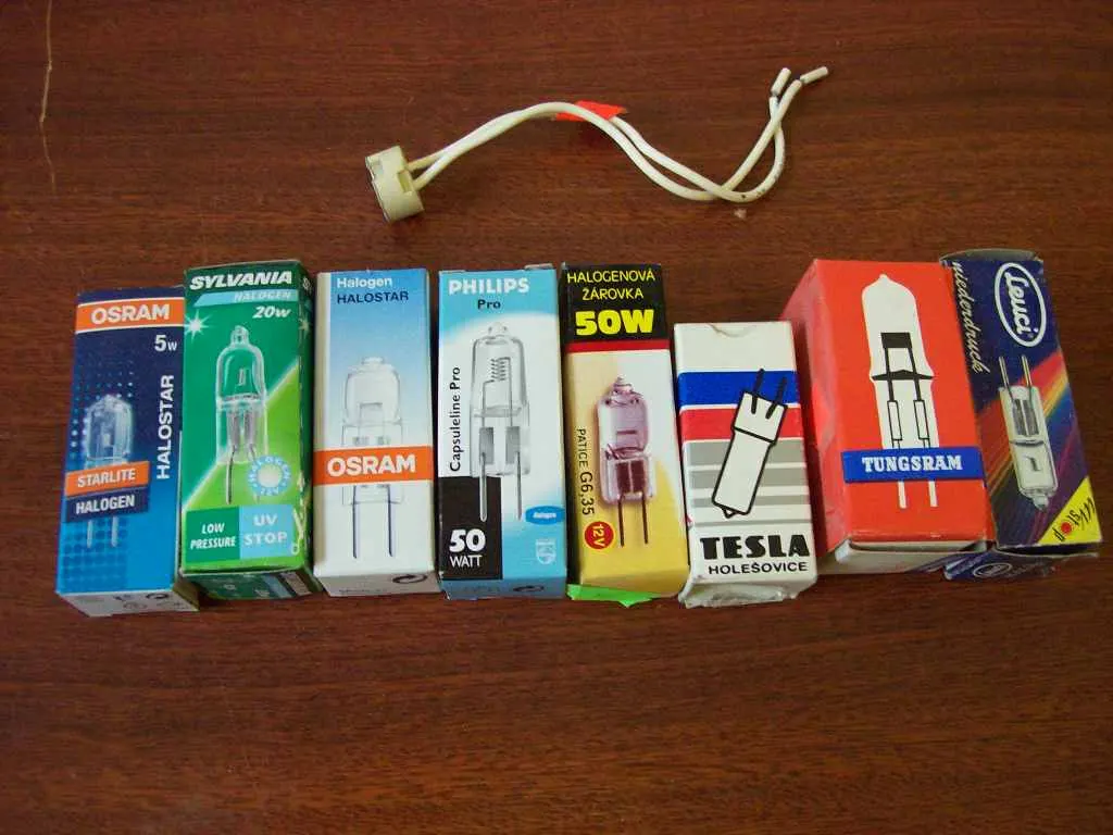 Žiarovky halogénové nasúvacie banky