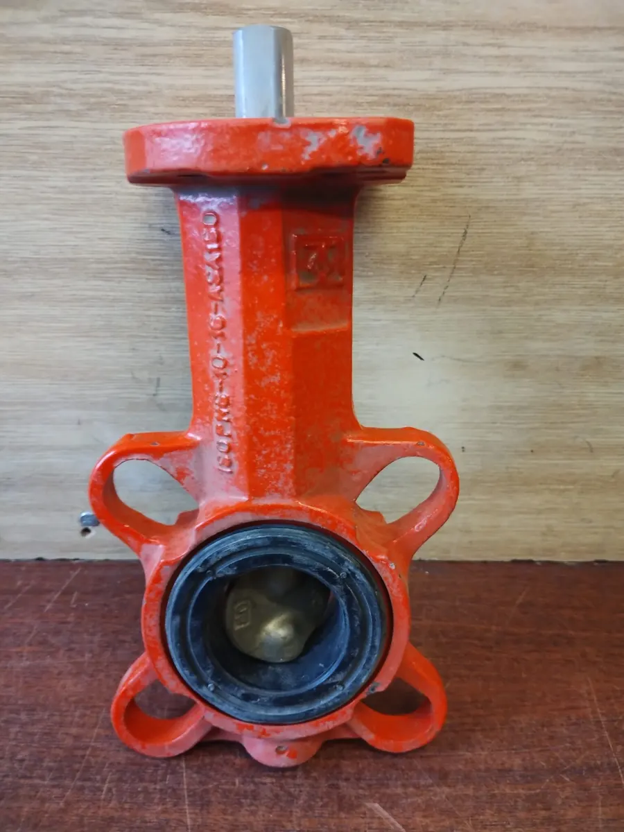 Medzi prírubové šupátko DN32 PN6 ENJS1030 2ks po 32€