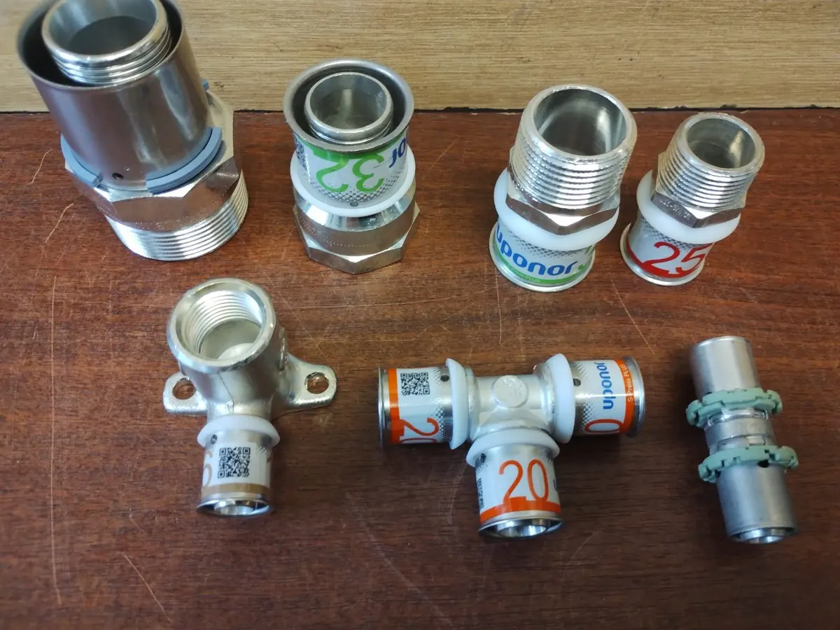 Tvarovky na vodu, UK, vzduch mosazdné lisovacie zn. UPONOR S-Press LMC Plus (nový typ) pr. 16-40mm