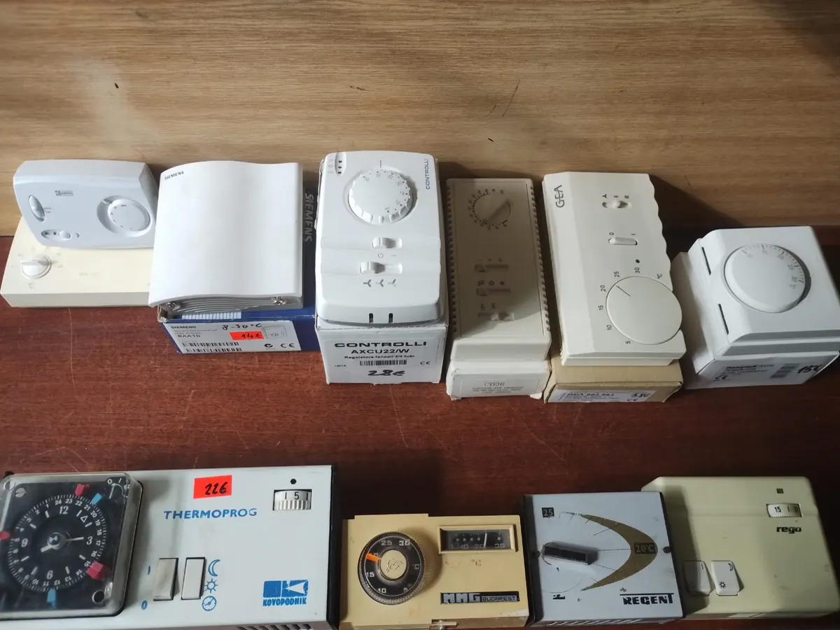 Termostaty UK analógové (mechanické)
