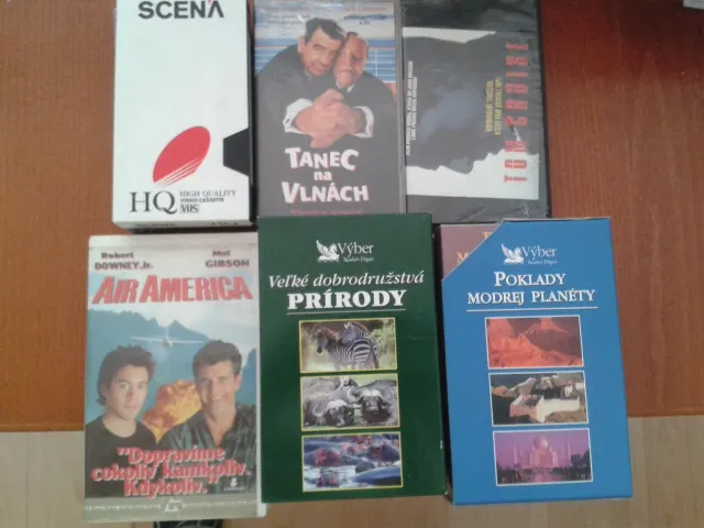 DVD pásky nahraté originálne VHS á 1€: