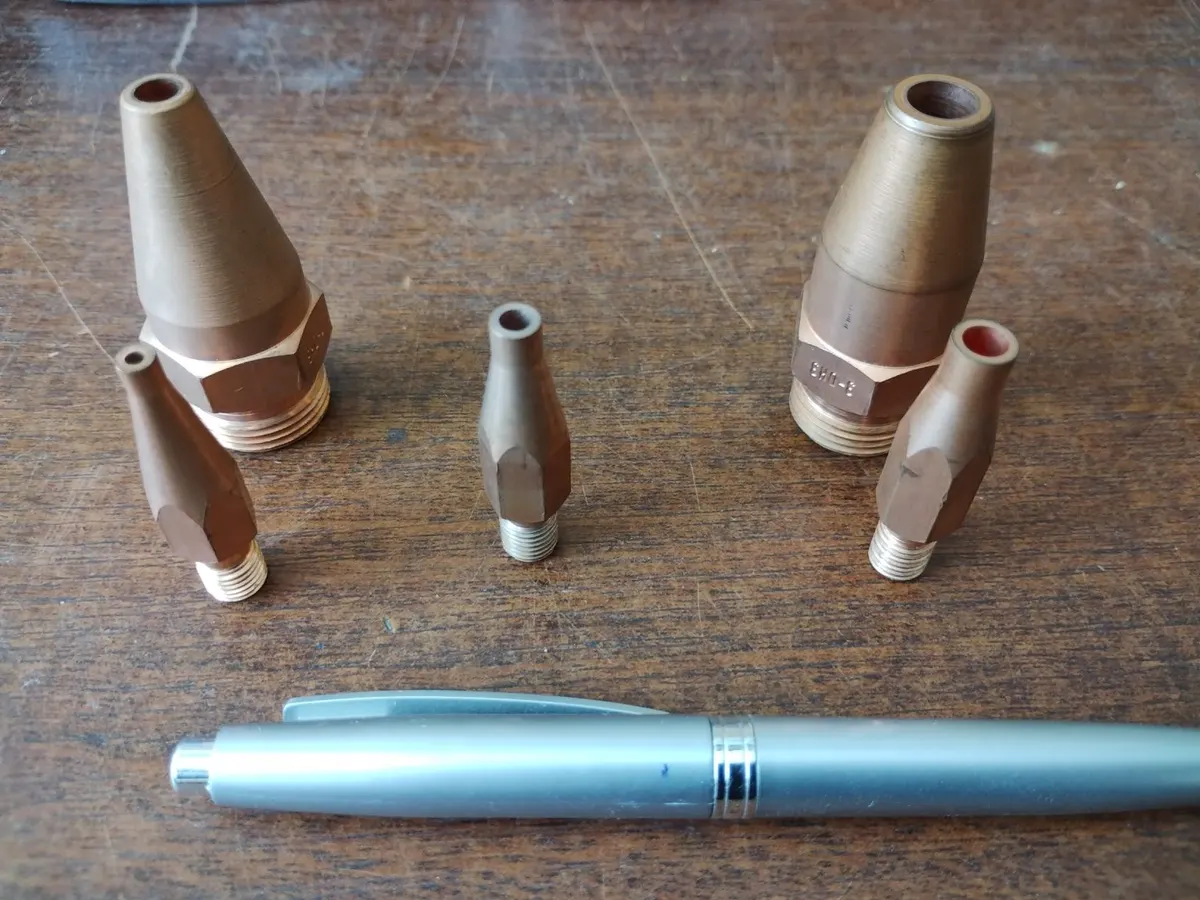 Trysky a hubice rezákov plameňom (acetylén) R6 (R70) medenné